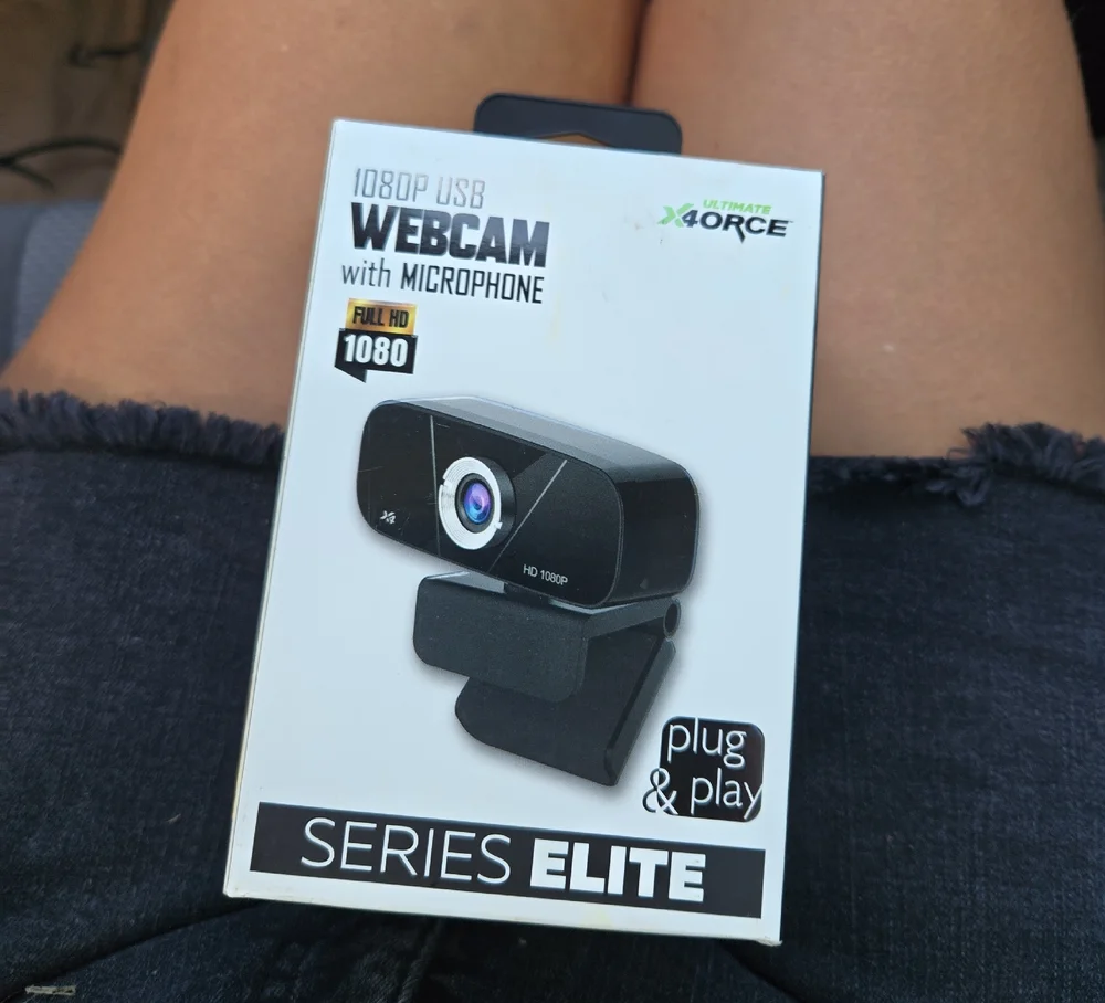 1080P USB Webcam with Microphone - Black